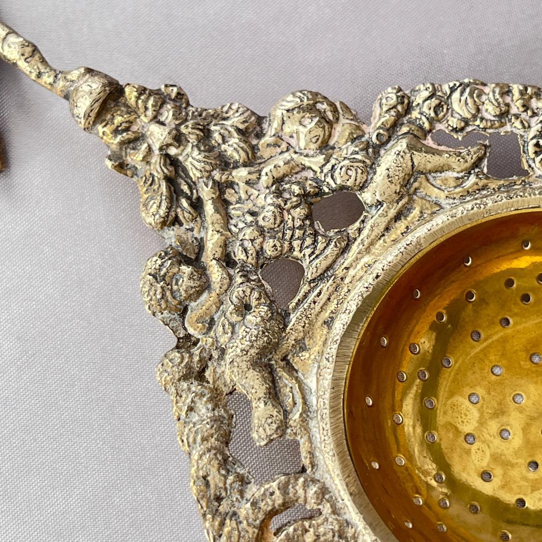 【ドイツ】 天使のティーストレナー【シルバープレート】16cm