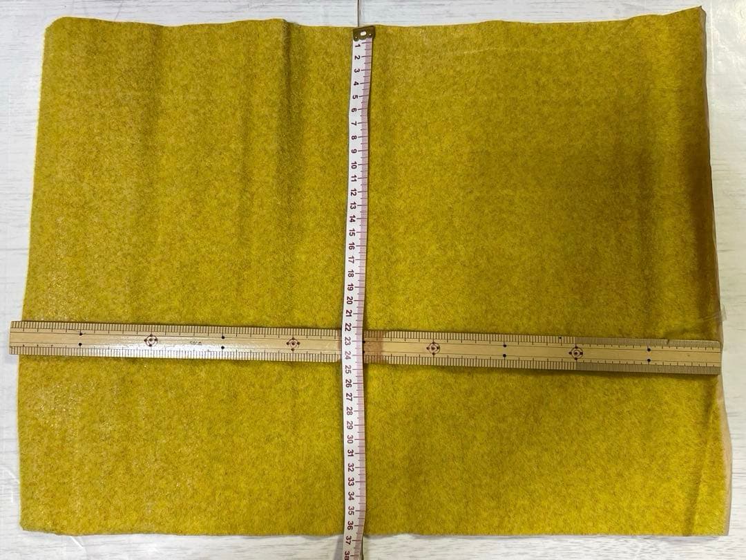 芝生マット 大判 人工芝 ロール マット 黄色 2mm厚 37×50ジオラマ