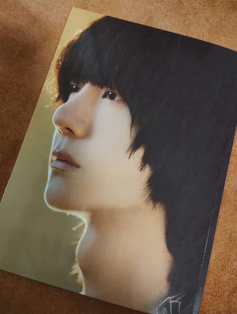 陳情令　王一博最新作　万物可爱&年曲傍観者 歌詞付き写真集