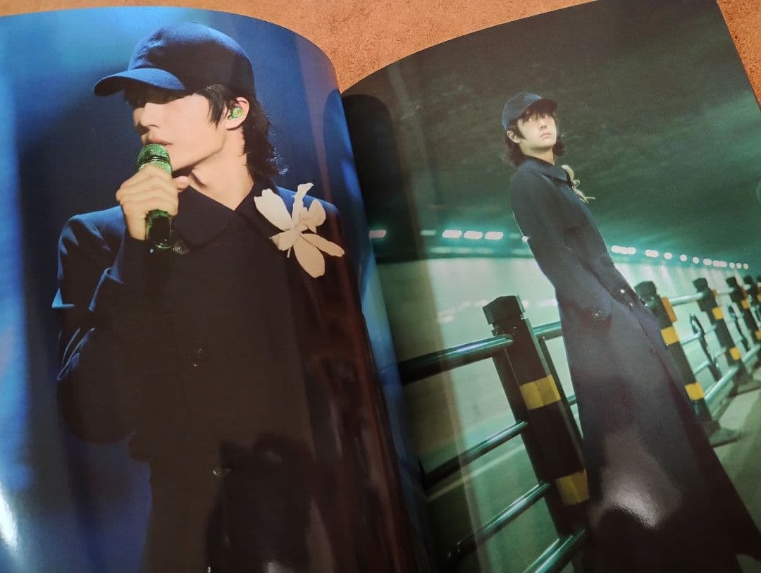 陳情令　王一博最新作　万物可爱&年曲傍観者 歌詞付き写真集