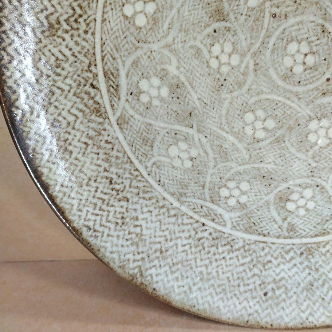 【本物保証】島岡達三 地釉縄文象嵌皿 共箱 栞 人間国宝 美品