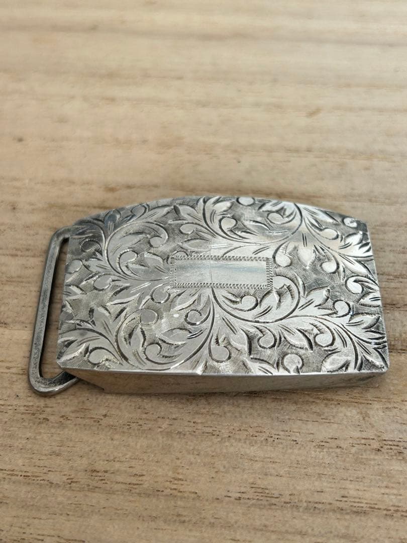 銀製　SILVER シルバーバックルFUJI MOTORS 细工彫刻 20g