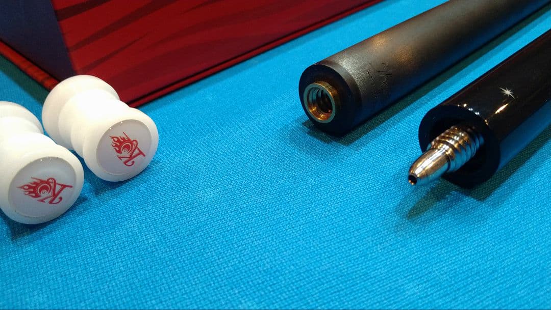 【美品】最新　KO JUMP CUE 2　カーボン　ジャンプキュー