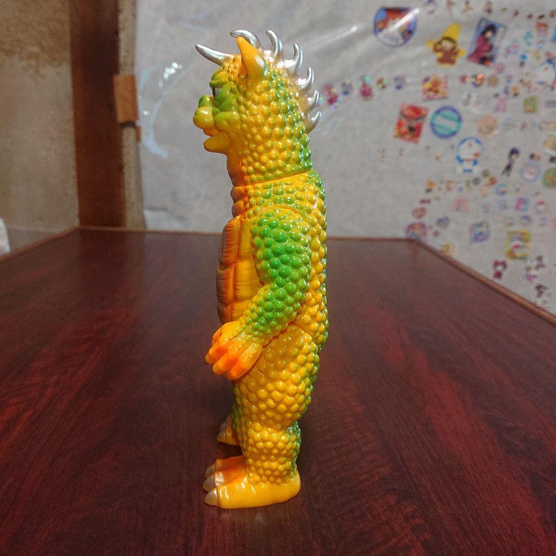 ブルマァク/ガバラ ソフビ