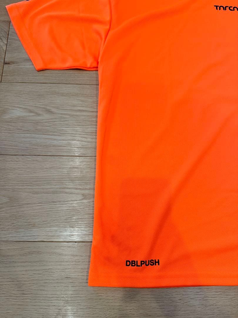 RUFFLOG TNRCN オレンジ　モックネック