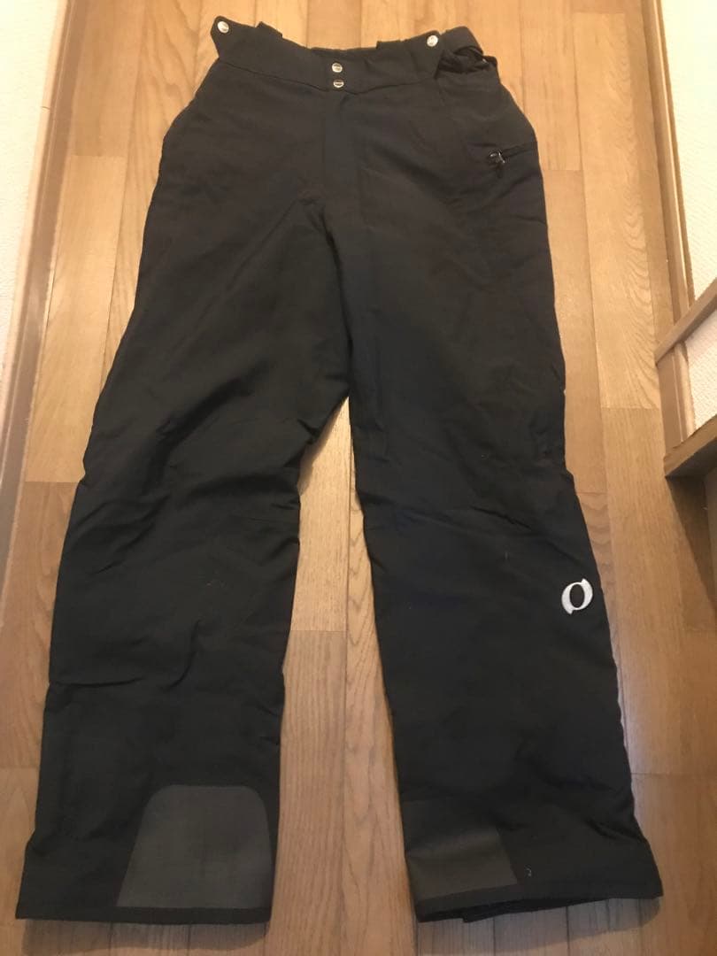 ONYONEスキーウェア上下 メンズ 黒赤 フード付き