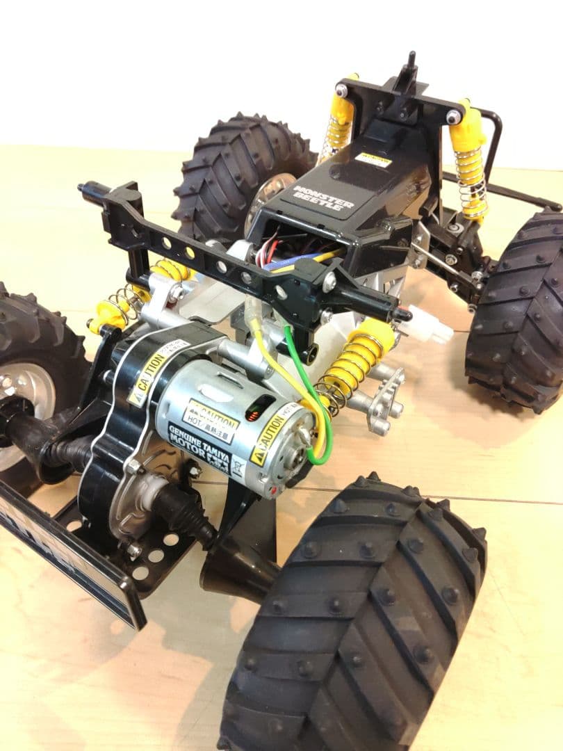 モンスタービートル　サンドベージュ塗装 タミヤ　ラジコン(プロポセット　箱付)