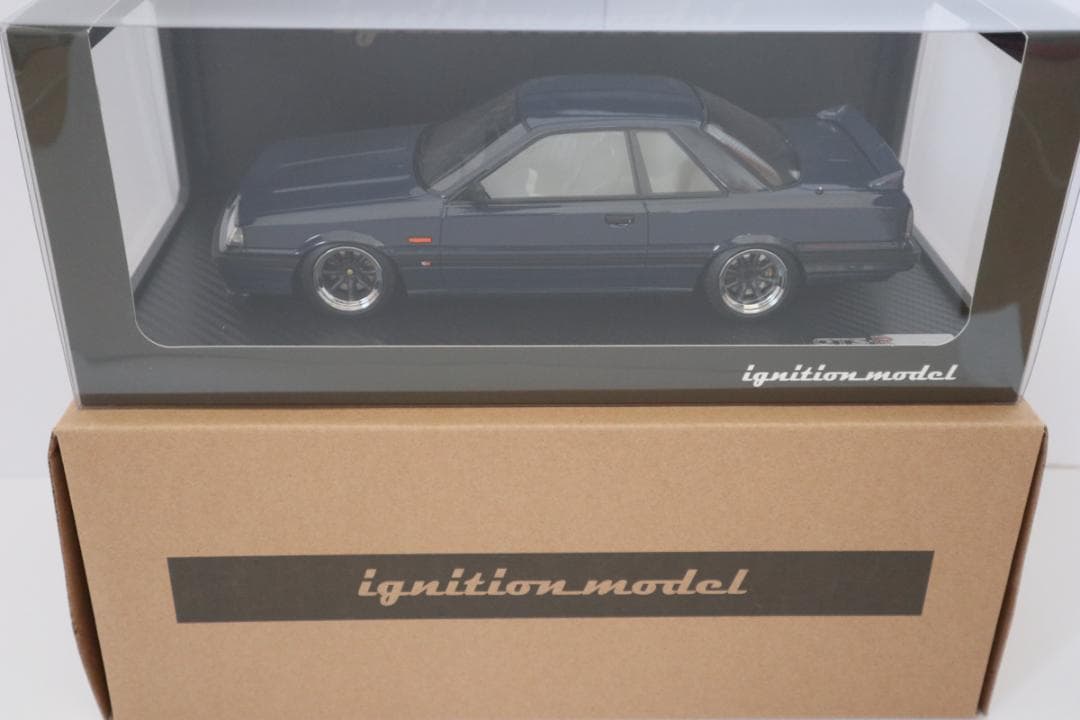 イグニッションモデル IG0995 1/18 R31 Skyline GTS-R