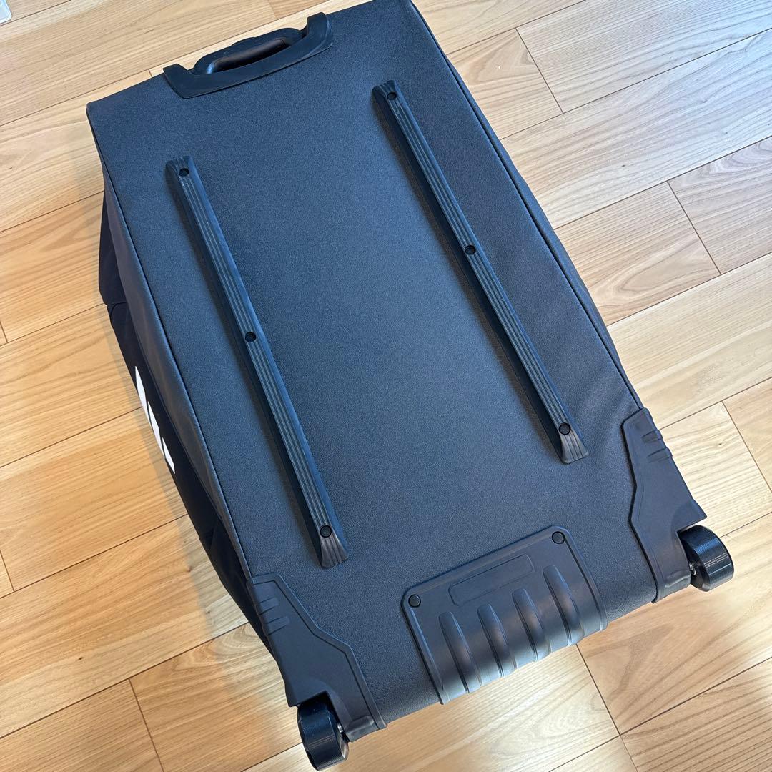 アディダス　トロリーバッグ　ブラック ボストンバッグ 大容量