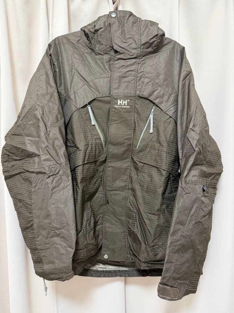 Helly Hansen スノーボードウェア　上下セット　スノボウェア