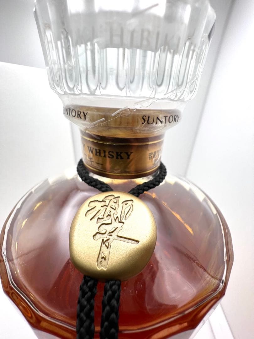 E*3様 響　17年　700ml 43% 未開封　オークションに なります。