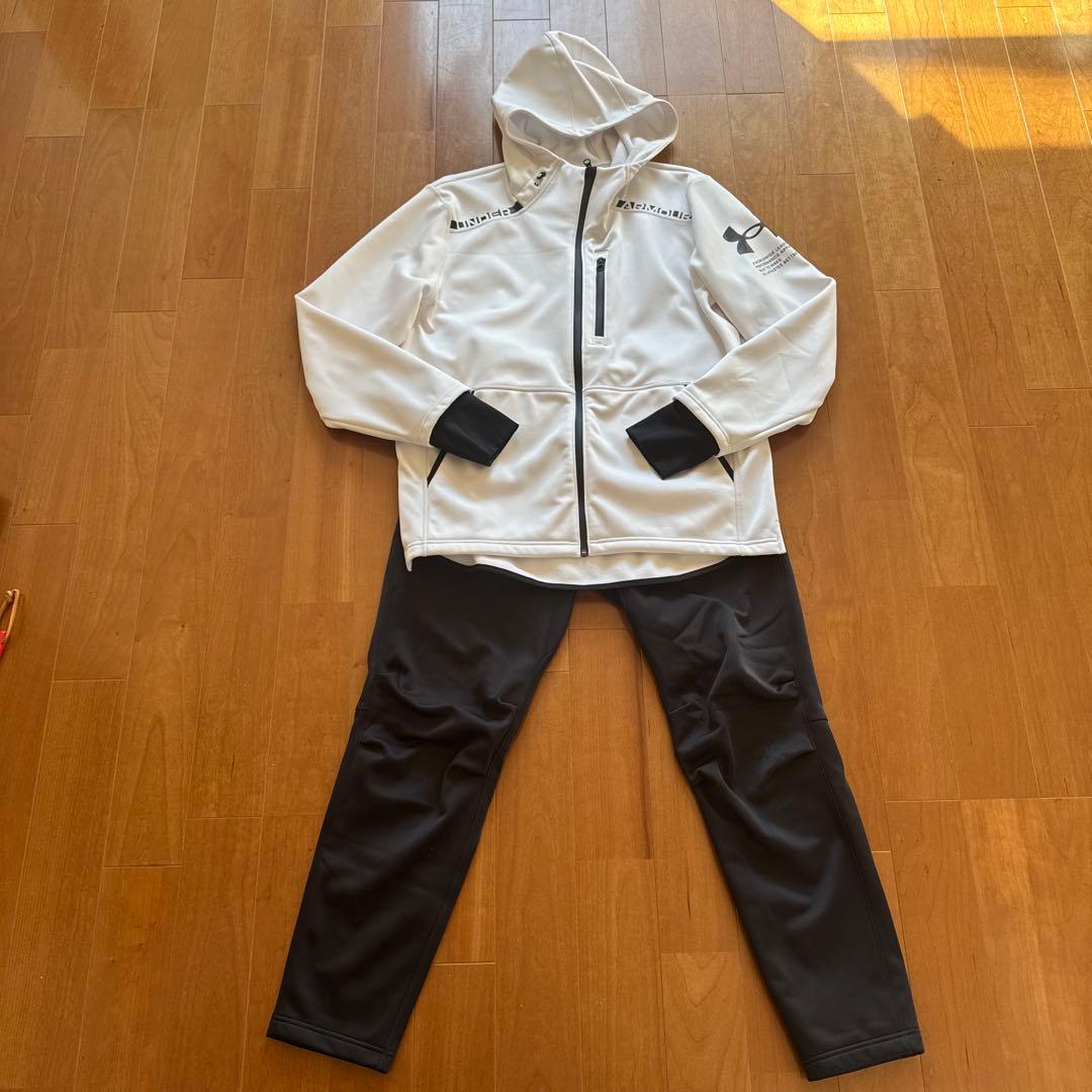 吉田正尚選手　着用モデル UNDER ARMOUR 上下セット