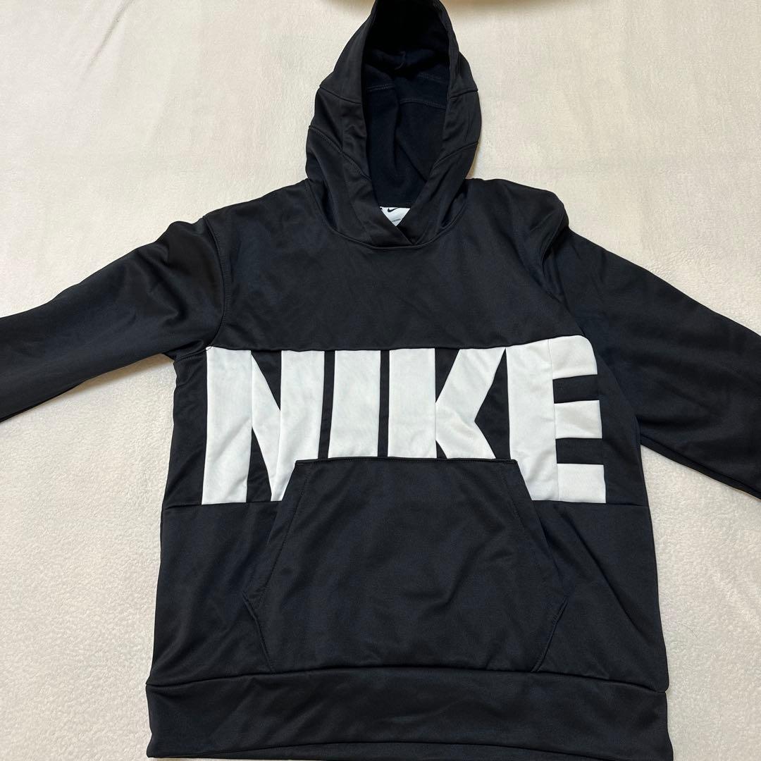 NIKE Therma-FIT フード付きパーカー&ズボン　セットアップ