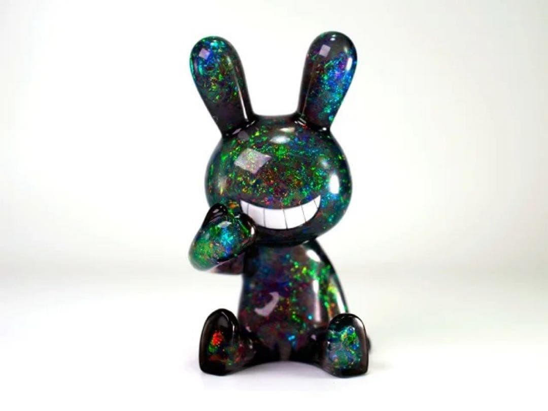 【新品】BLACK RABBiT お座り BRACK OPAL ブラックラビット