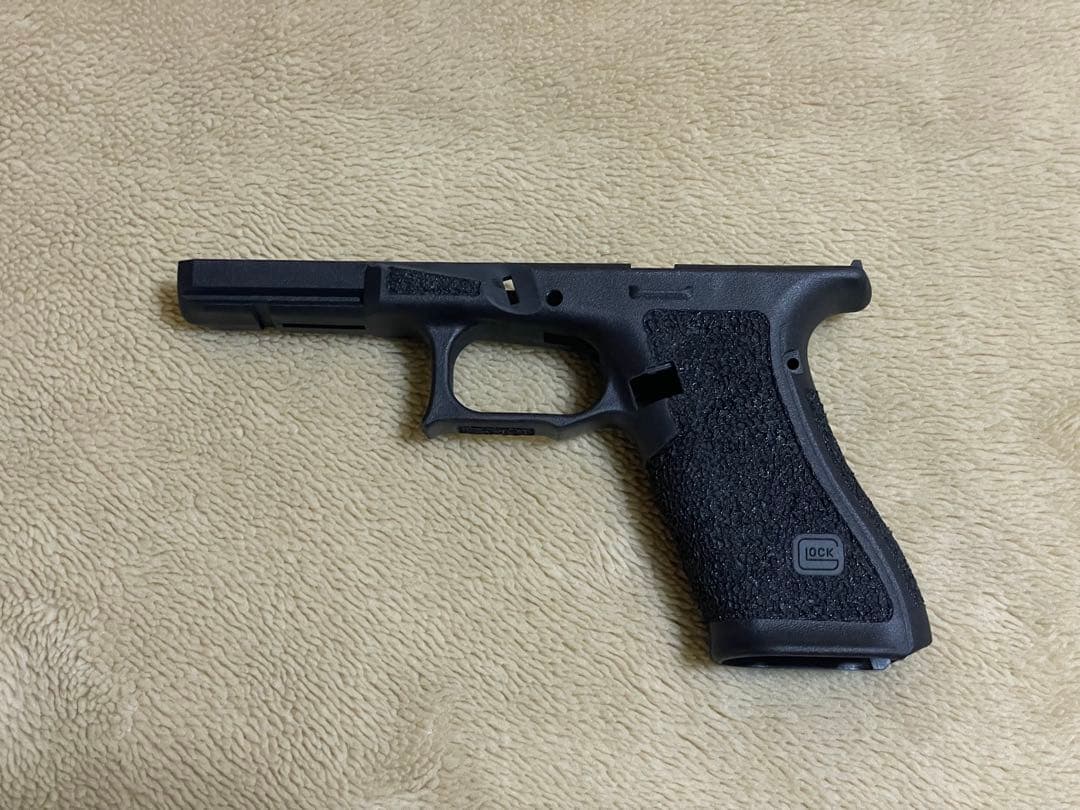 マルイ Glock17 gen5 mos用フレーム シリアルナンバータグ付属