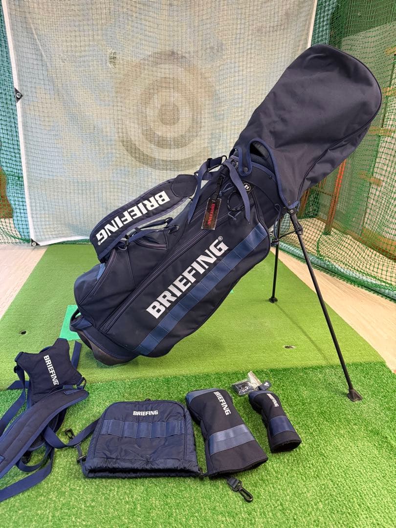 BRIEFING GOLF キャディバッグ　ヘッドカバーセット