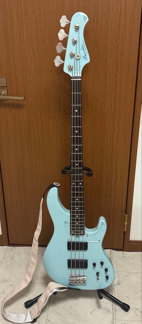 Bacchus TF4-PLD SOB-MH 水色 エレキ ベース