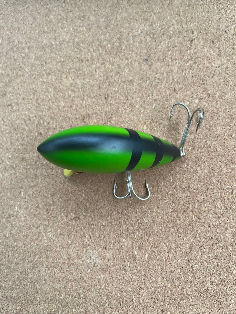 タマタマルアー　釣りタイガー