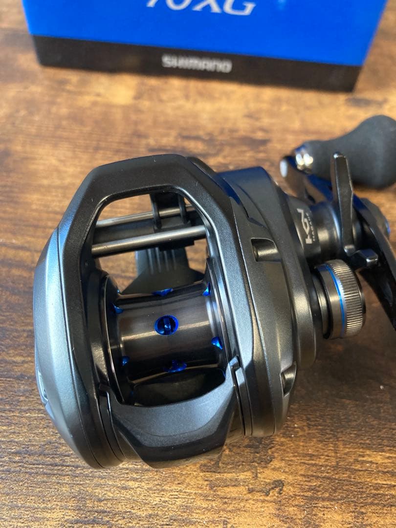 シマノ　SLX MGL 70 HG