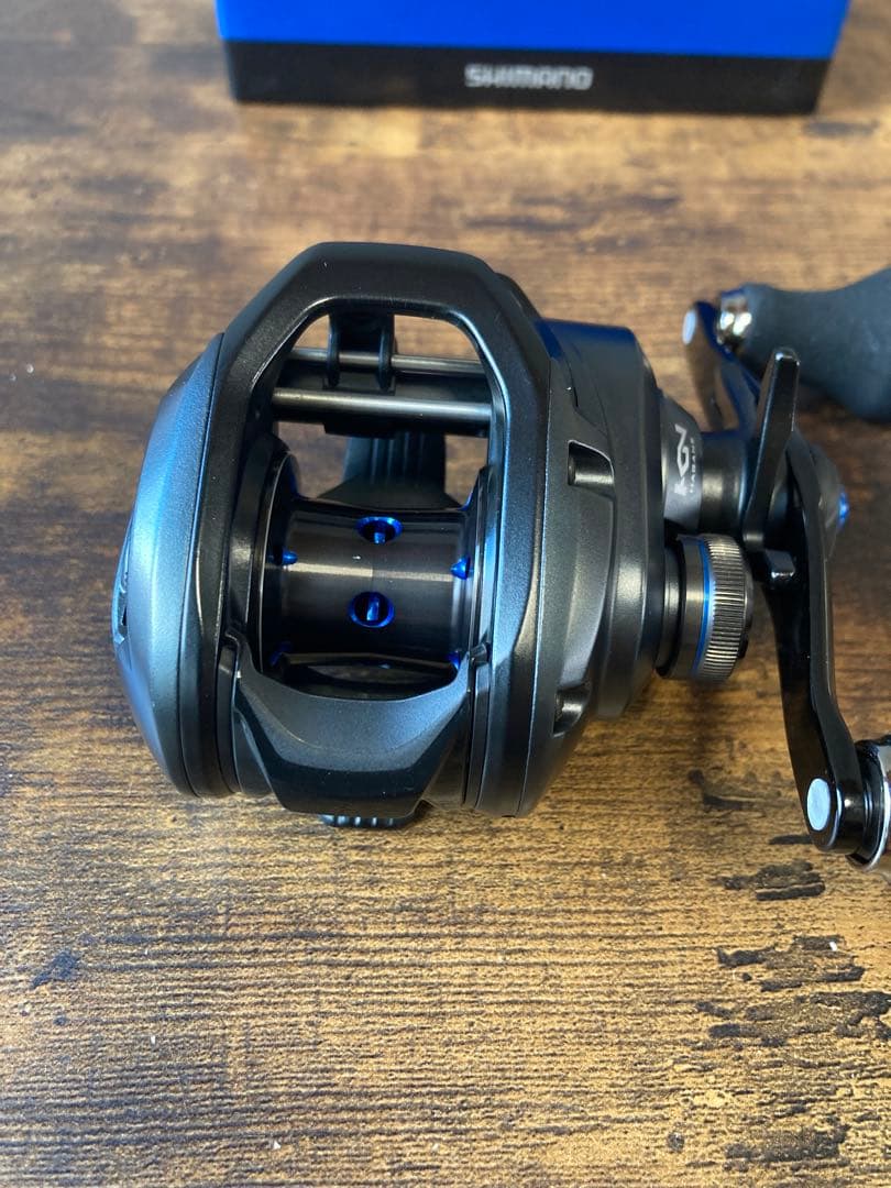 シマノ　SLX MGL 70 HG