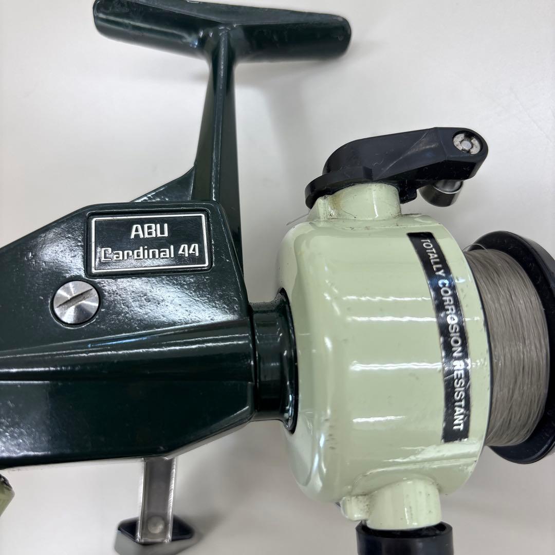 ABU Cardinal 44 スピニングリール