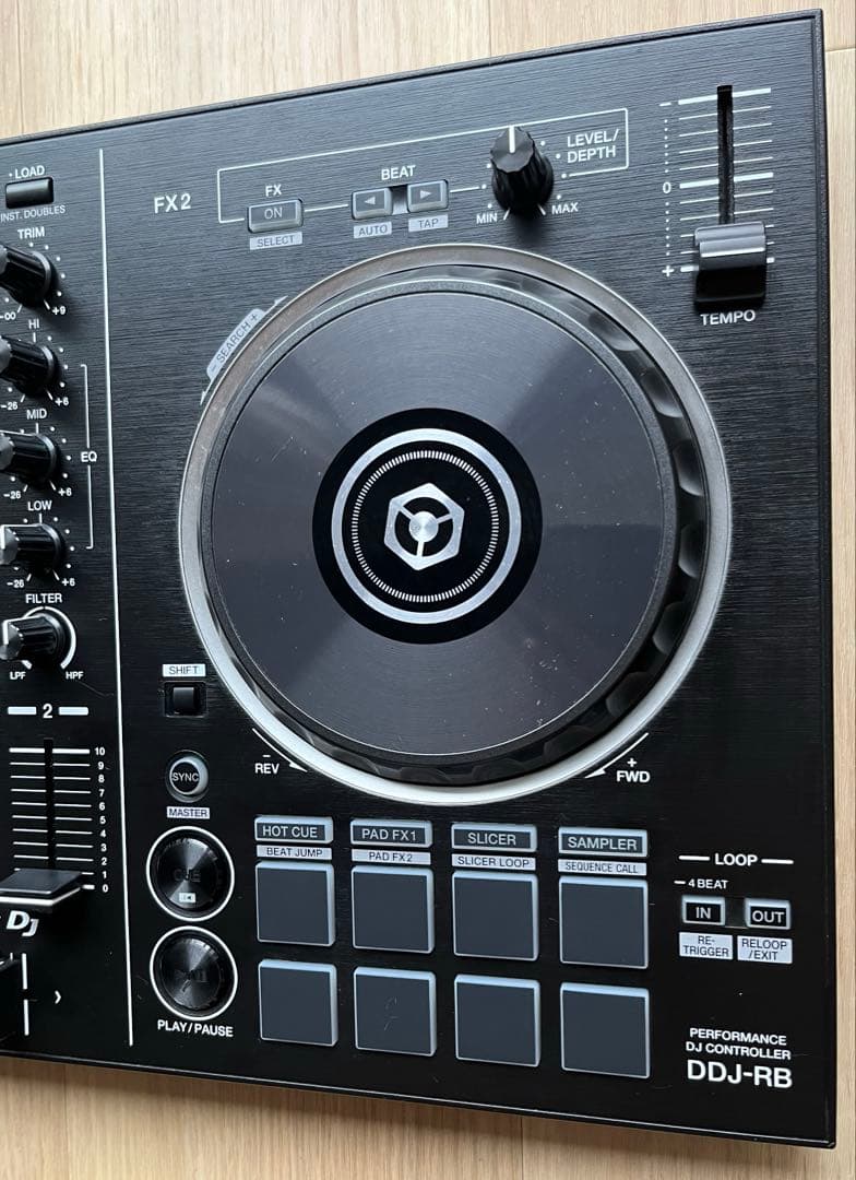 Pioneer パイオニア DJコントローラー DJ　18年製 DDJ-RB