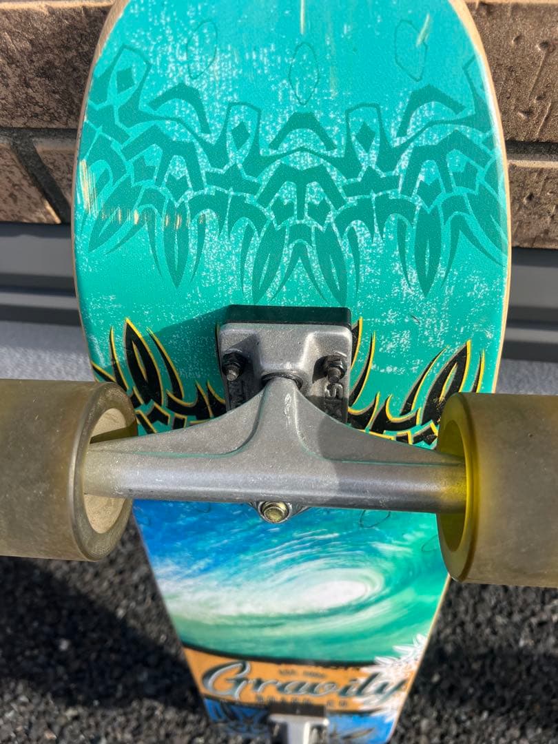 Gravity Skateboards コンプリートスケートボード