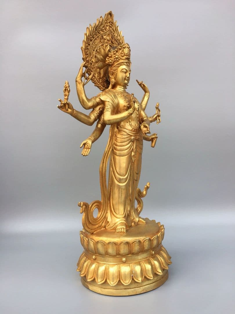 仏教美術 仏像 八臂観音菩薩仏像 家内 仏堂供仏 銅製品 工芸品 置物