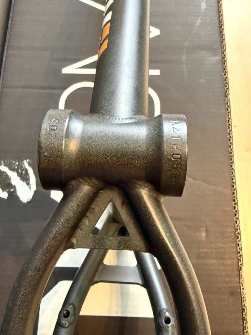 【中古】KINK BMX WILLIAMS × ETNIES フレーム 20.5