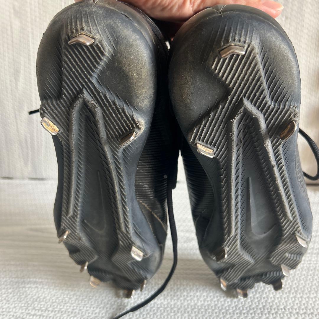Nike 野球スパイク トラウト