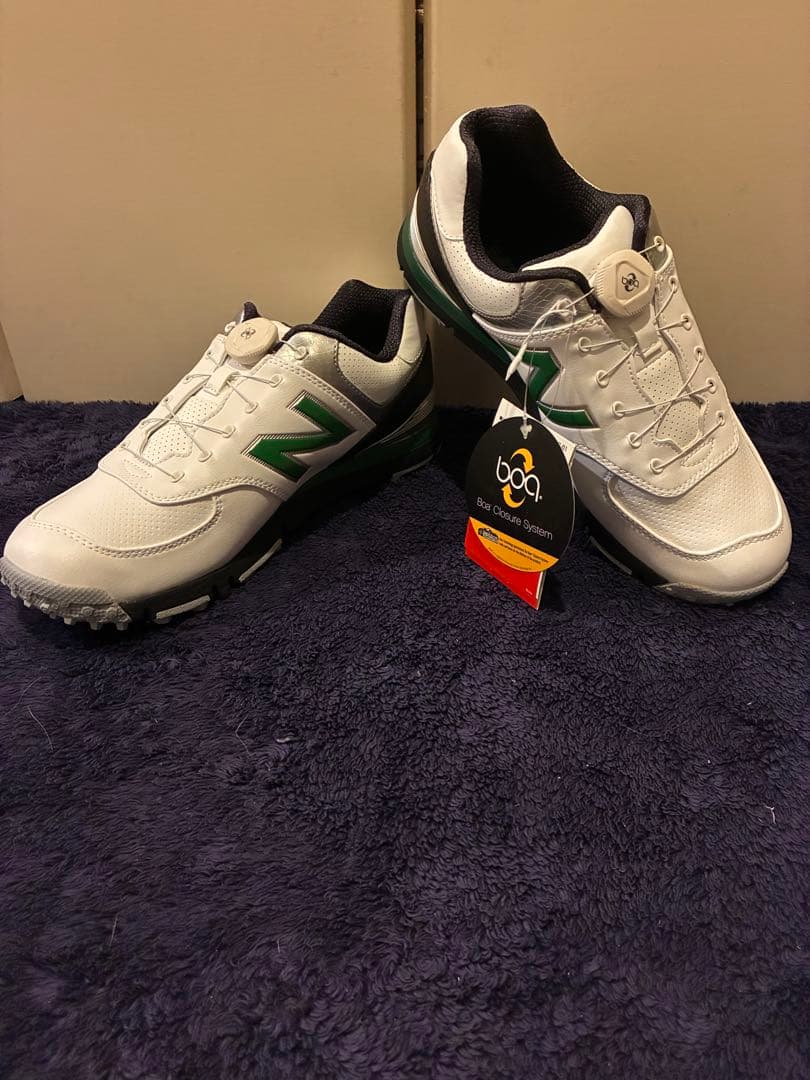 極美品NEW BALANCE MGB574 ゴルフシューズ シロ 26 boa