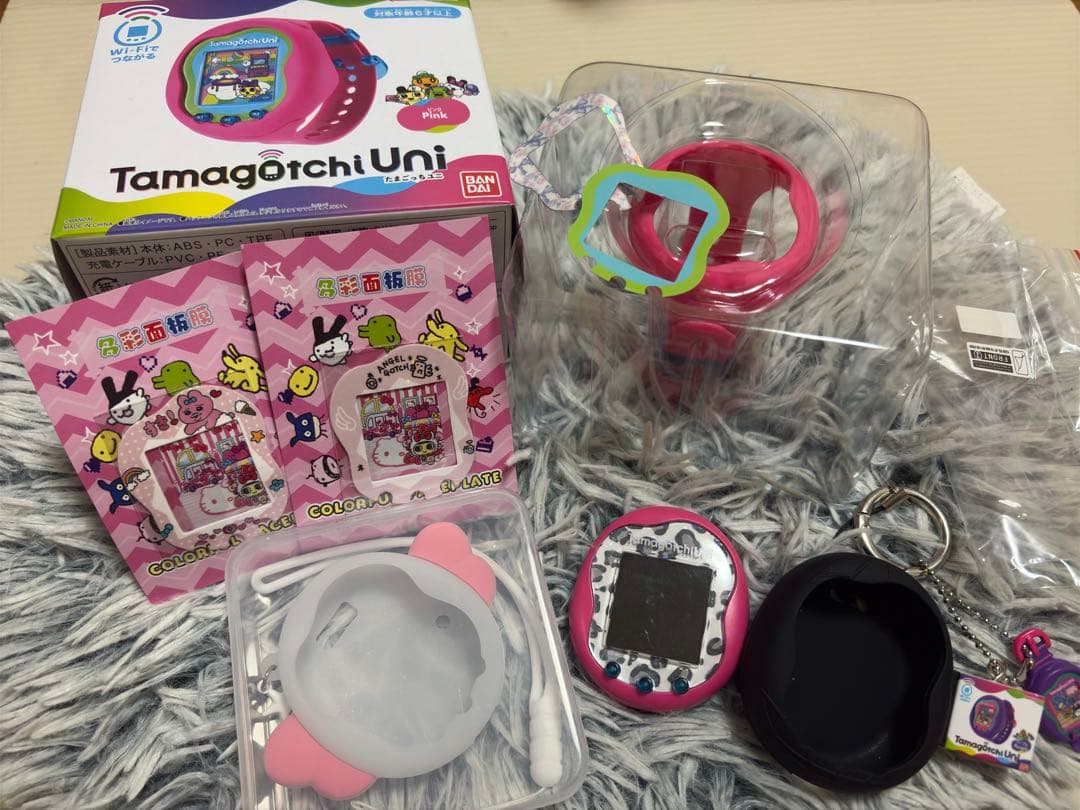 【未使用エンジェルケース・スキン付き！可哀想にDL済】♡♥たまごっちユニ♡♥