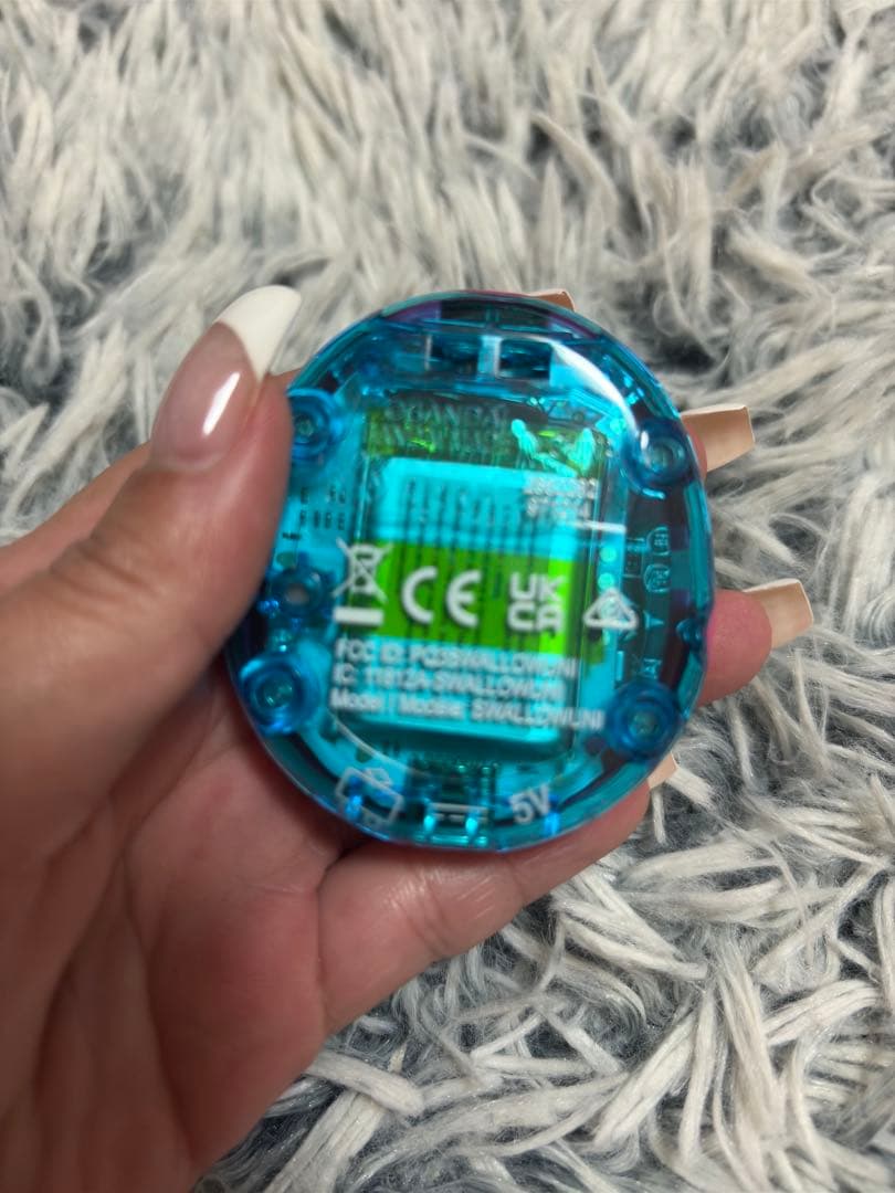 【未使用エンジェルケース・スキン付き！可哀想にDL済】♡♥たまごっちユニ♡♥