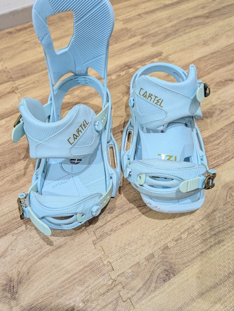 BURTON　バートン　CARTEL　カーテル　ESTd　サイズM