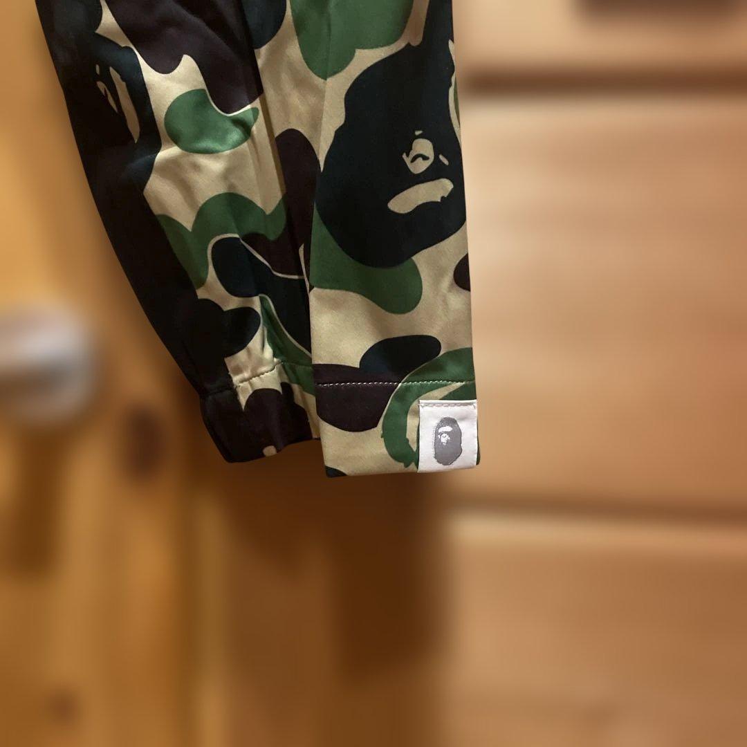 アベイシングエイプ　アディダス　コラボ　ジャージ　L 新品