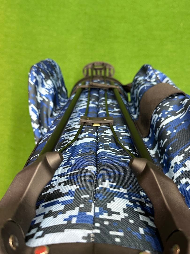 フジクラ　スタンドバッグ　デジカモ柄