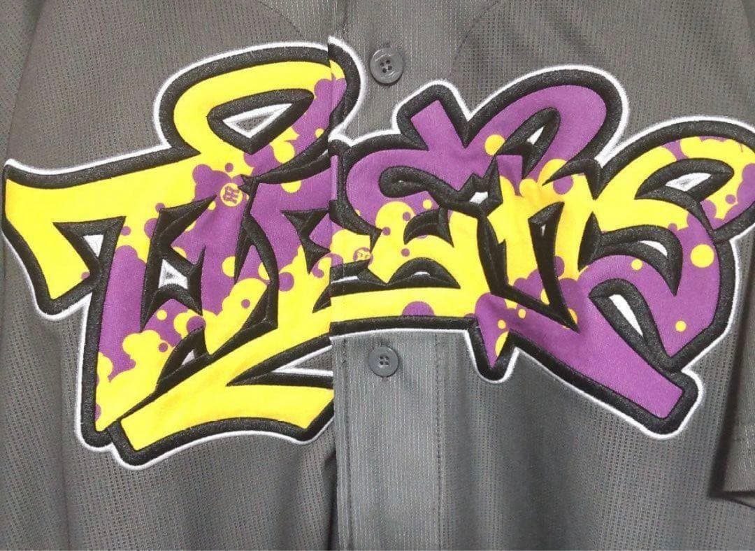 【極美品】阪神タイガース 2024 HIP HOP デザイン ユニフォーム　XO