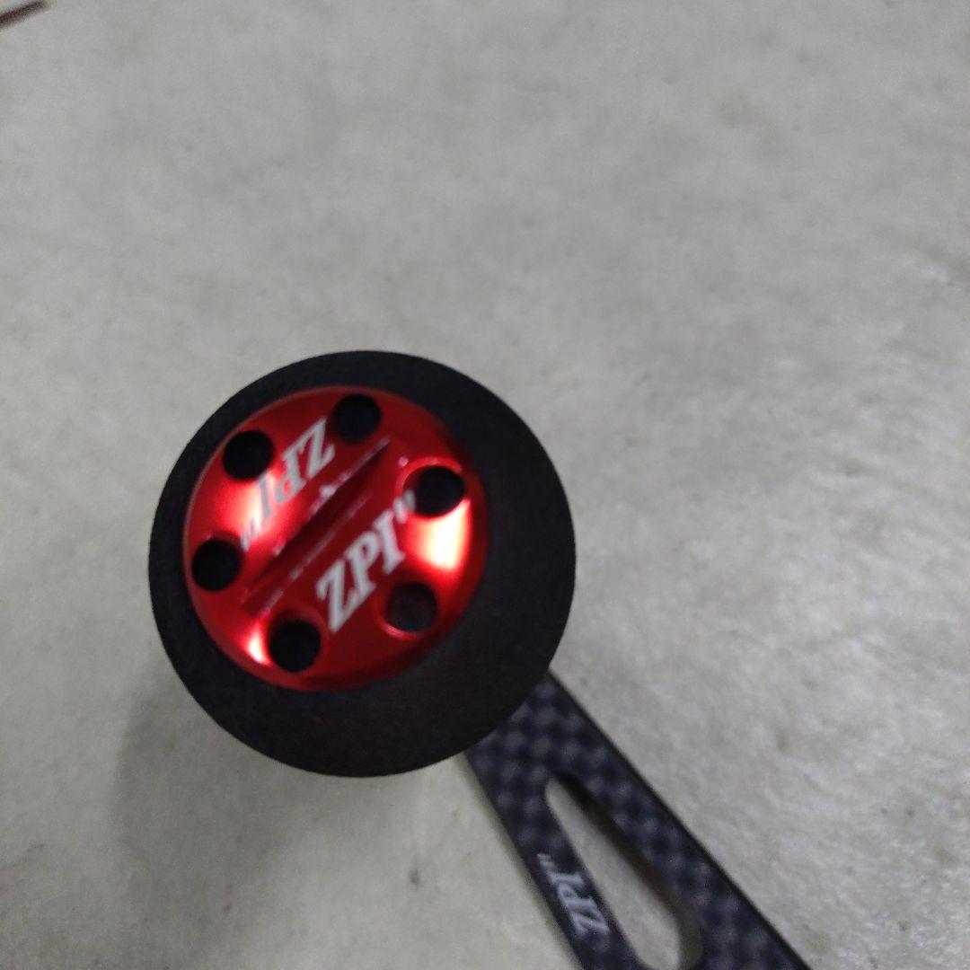 ZPI 　イナーシャ　ベイトリールカーボンハンドル 110ｍｍ　レッド/ブラック