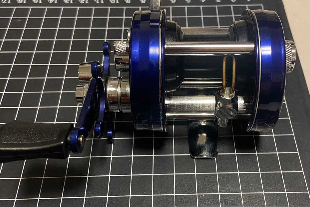 ABU アンバサダー2500C ブルー　超美品