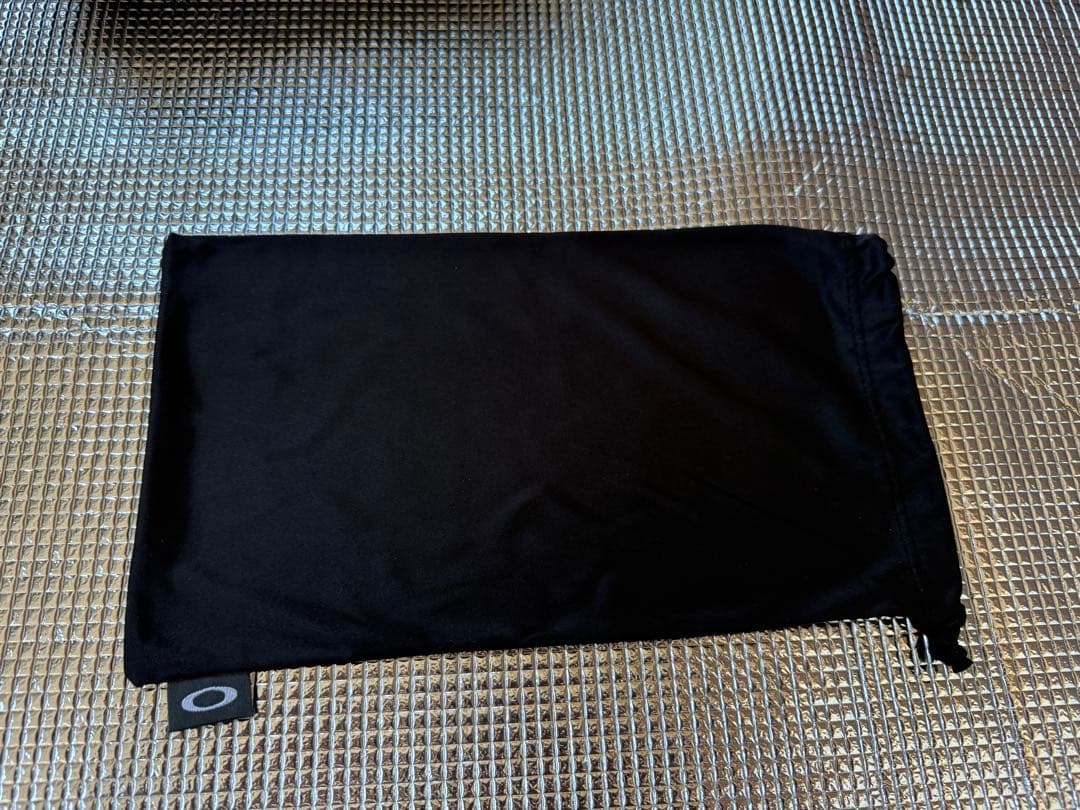 Oakley ゴーグル パープルレンズ 収納ケース付き