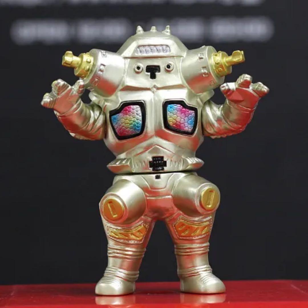 キングジョー レギュラー系ゴールド　MAXTOY One up　ソフビ　円谷プロ