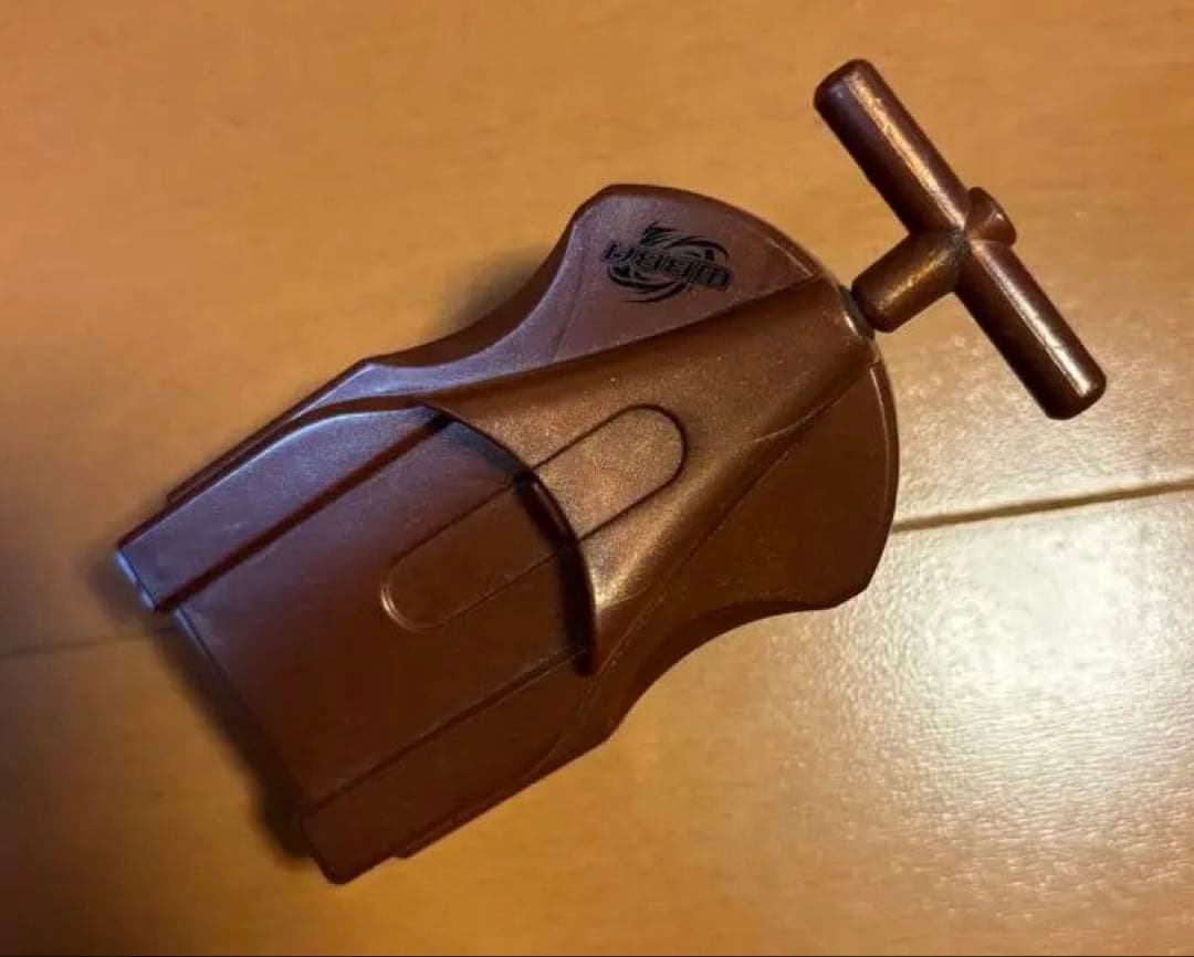 32メタルファイトベイブレード ベイランチャー ブロンズ銅G2