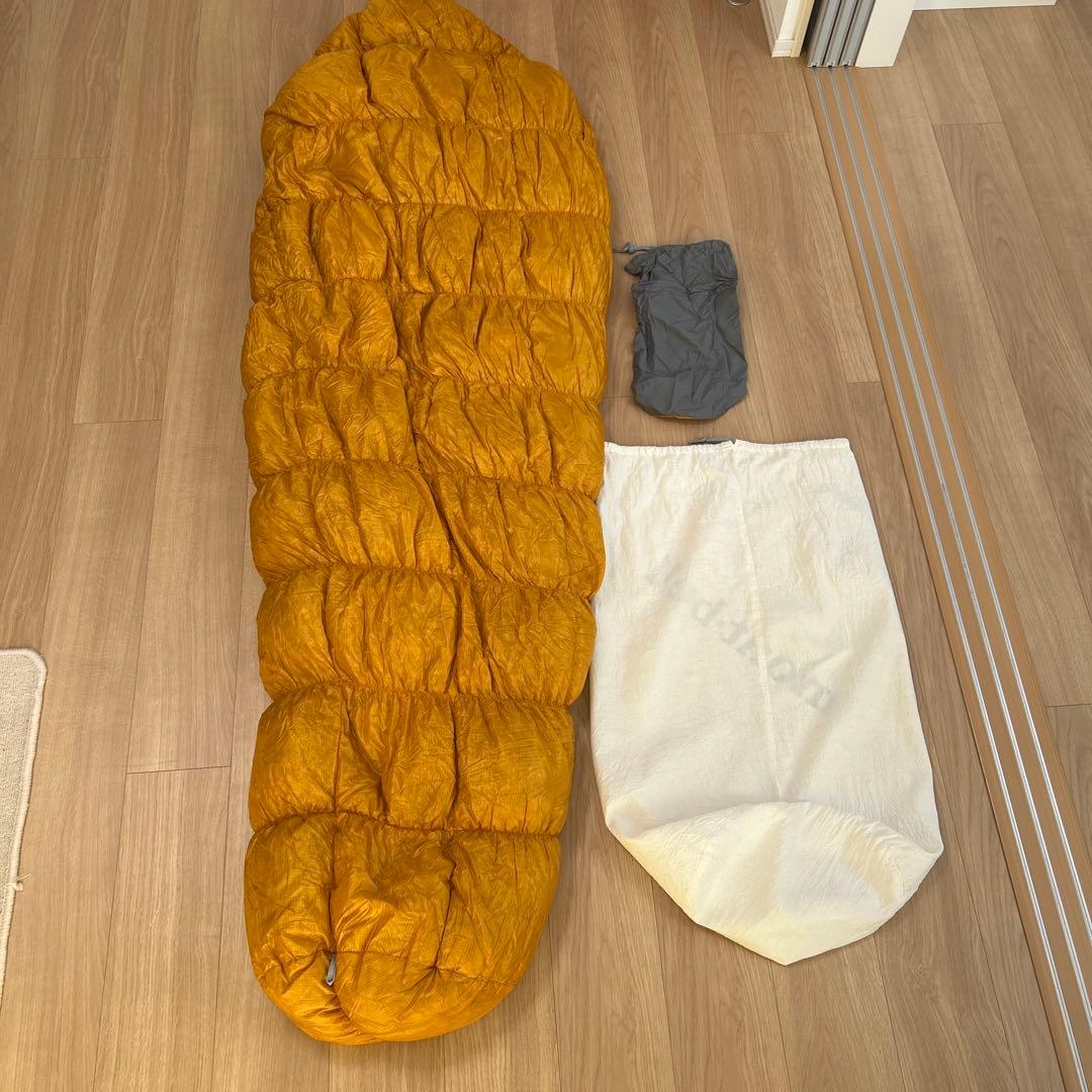 mont-bell ウルトラライトスーパーストレッチダウンハガー#2収納袋付き