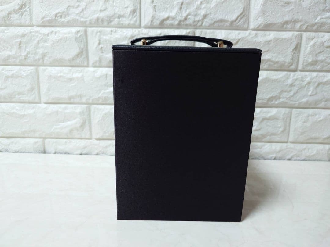 雪肌精 羽生結弦選手 スペシャルボックス&缶ケース