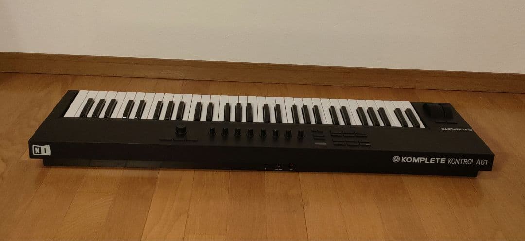 ネイティブインストゥルメンツ キーボード KOMPLETE KONTROLA61