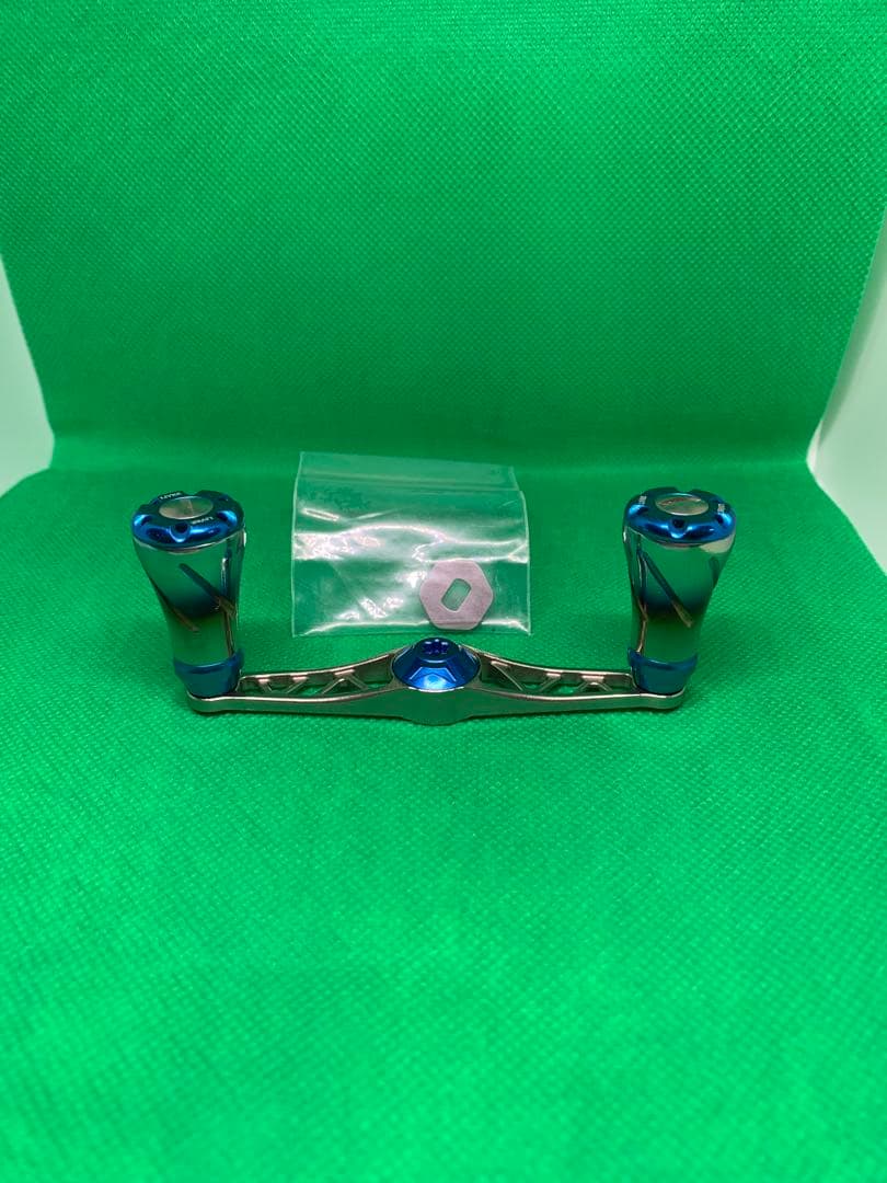 LIVRE FLAT 85 シマノ 左巻き ベイトリール ハンドル