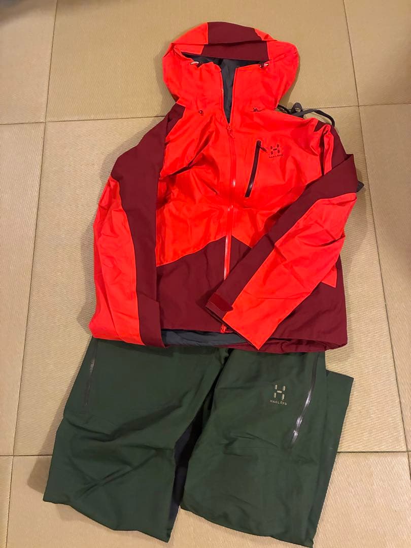 ホグロフス　スノーウェア