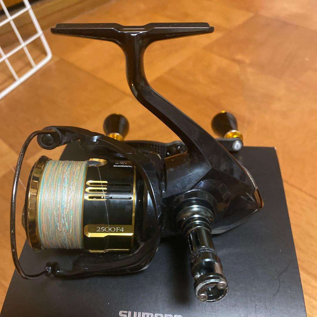 Shimano Vanquish 3000MHG-B スピニングリール