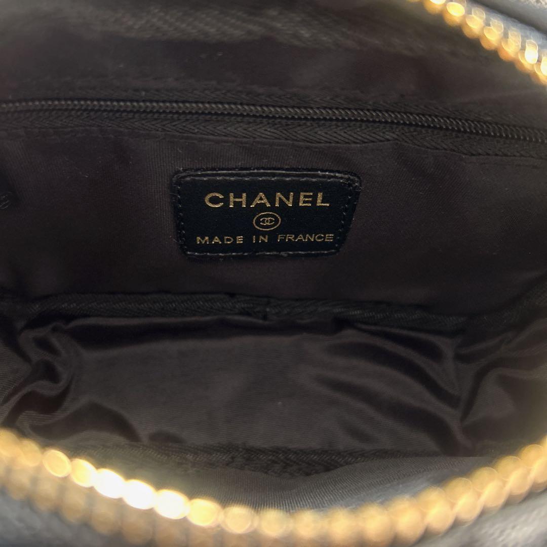 CHANEL チェーンショルダーバッグ ノベルティ
