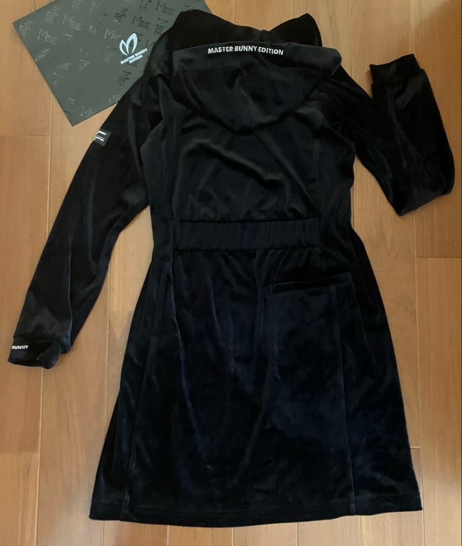 ⭐️ほぼ新品⭐️マスターバニー ベロア パーカーワンピース フーディ 黒